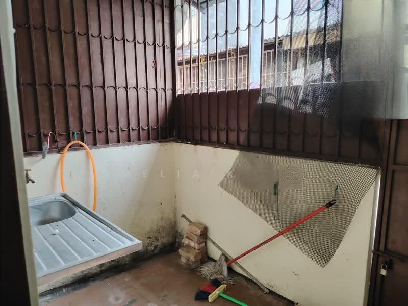 Taman Ipoh Jaya - 4