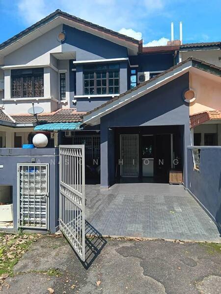 jalan indah 2/8 taman bukit indah johor - 2