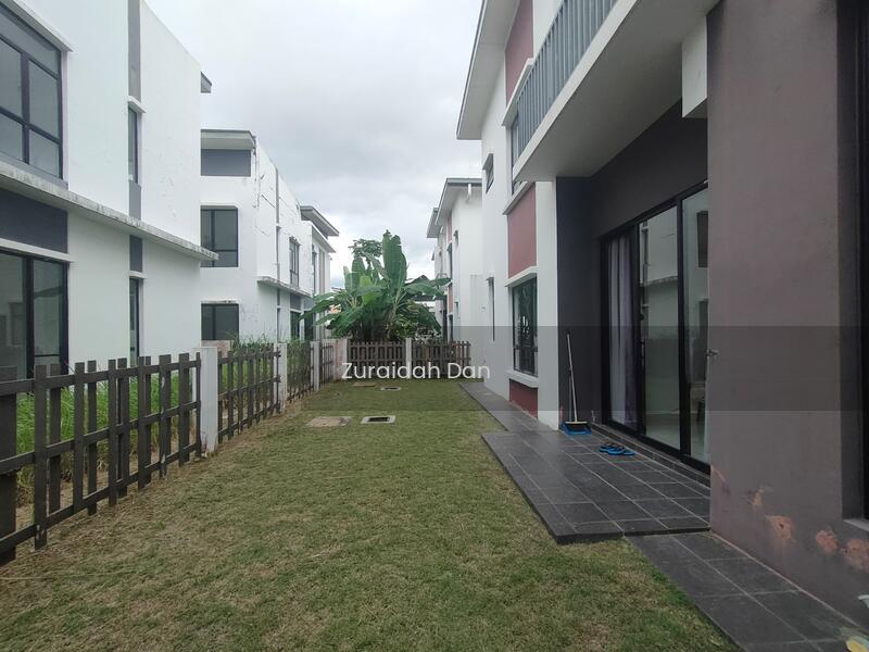 Monlis 2, Setia Ecohill - 3