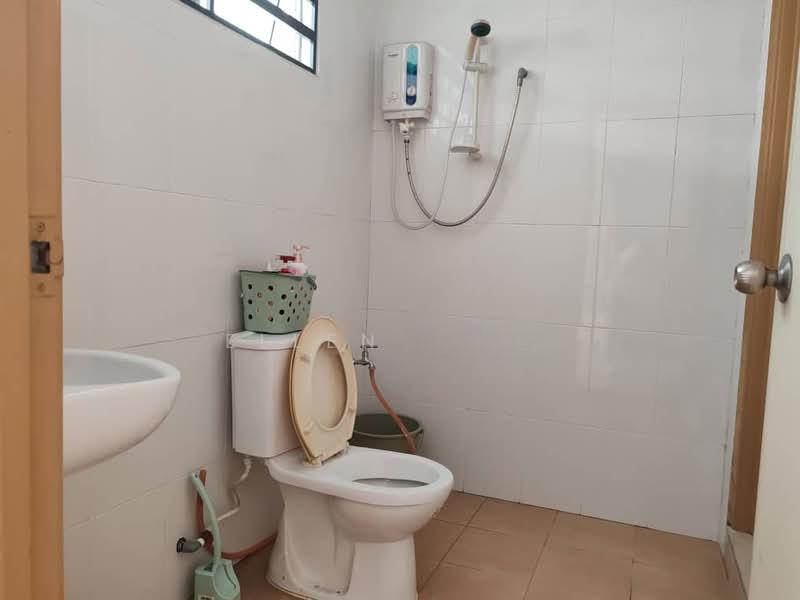 Jalan Mahkota @ Taman Iskandar - 5