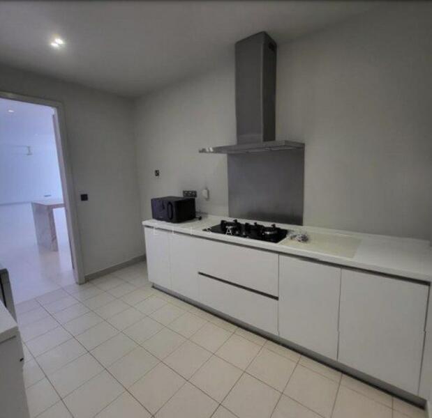 Dedaun Condominium - 4