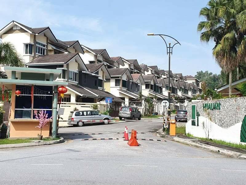 Hijauan Residence - 1