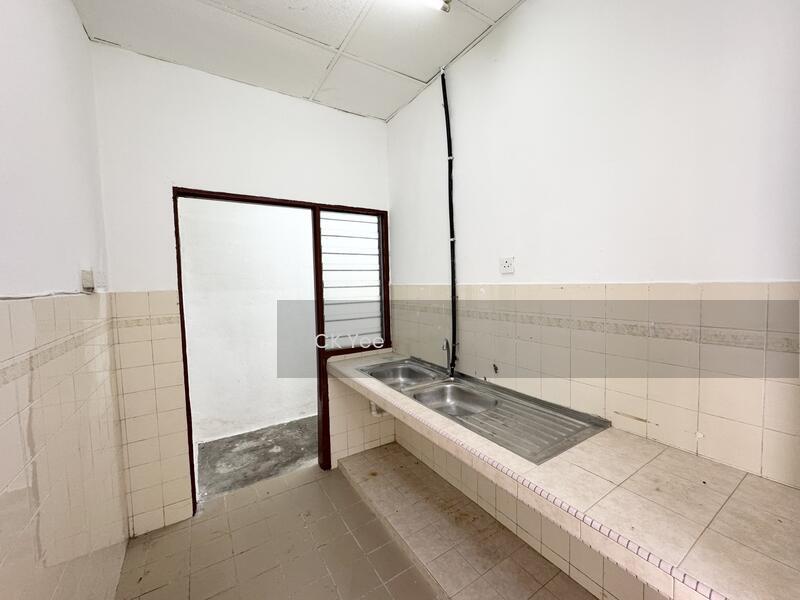 Taman Sri Kuching, Jalan Ipoh - 5