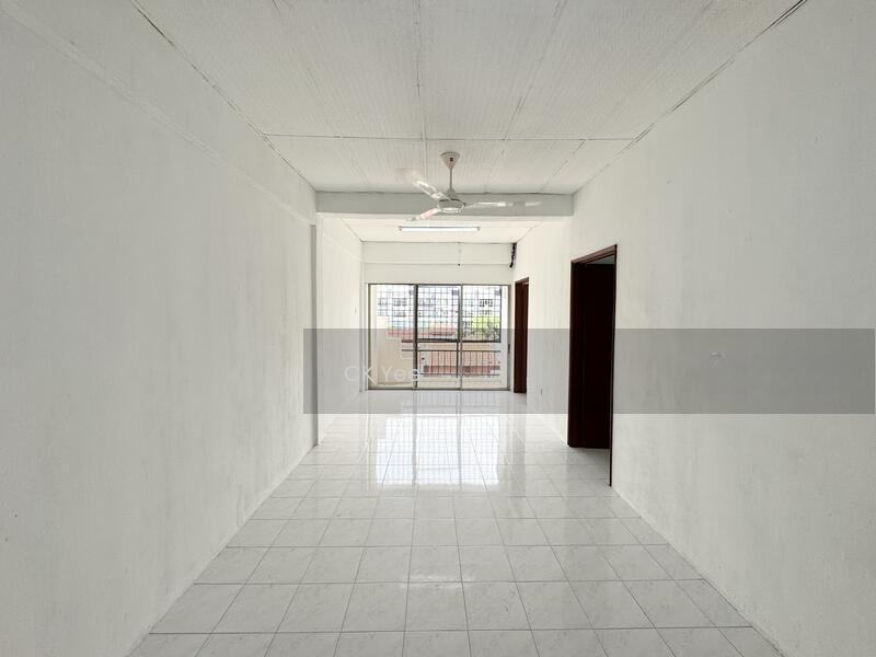 Taman Sri Kuching, Jalan Ipoh - 1