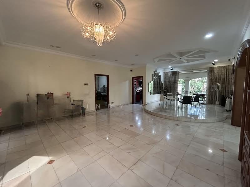 Taman Bukit Pantai - 3