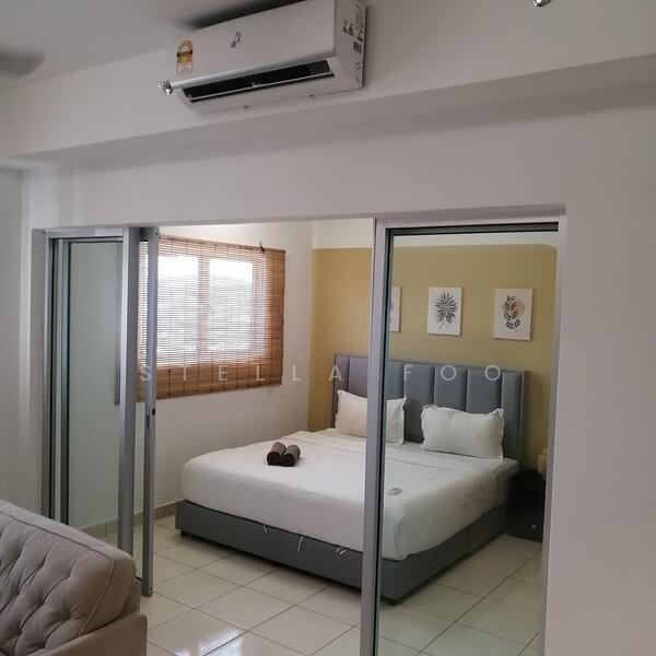 Alanis Residence - 4