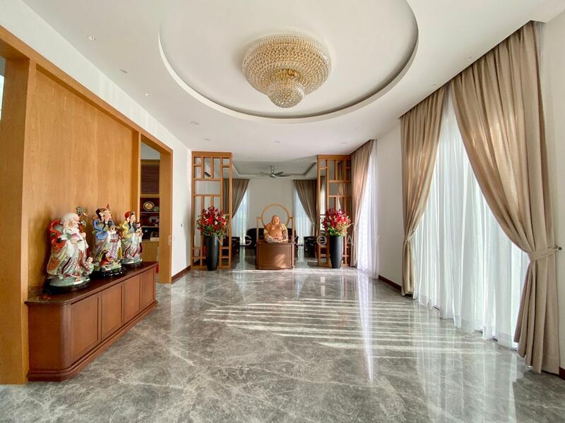 2.5 STY REBUILT BUNGALOW | 7750SF | JESSELTON - 4