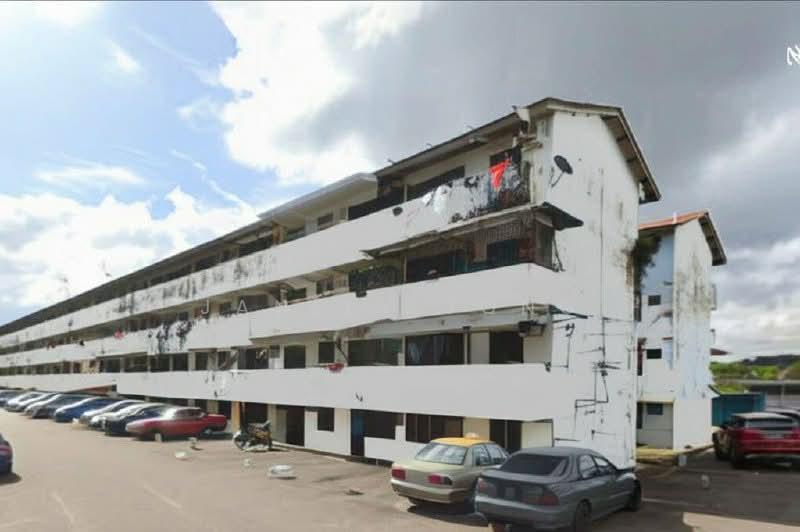 Flat Taman Ungku Tun Aminah - 1