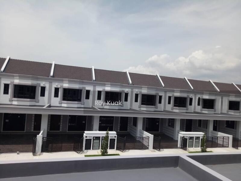 Eco Meadows – Northampton Terraces - 4