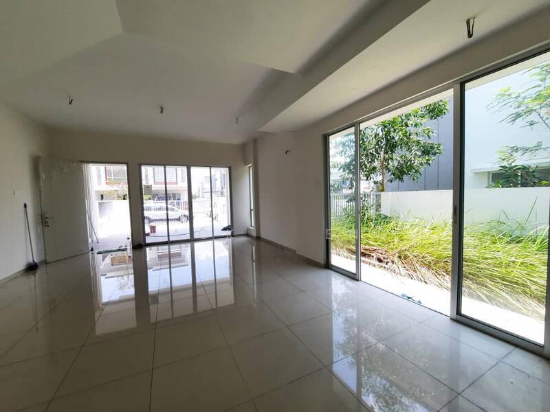 Acacia Park 4B - 4