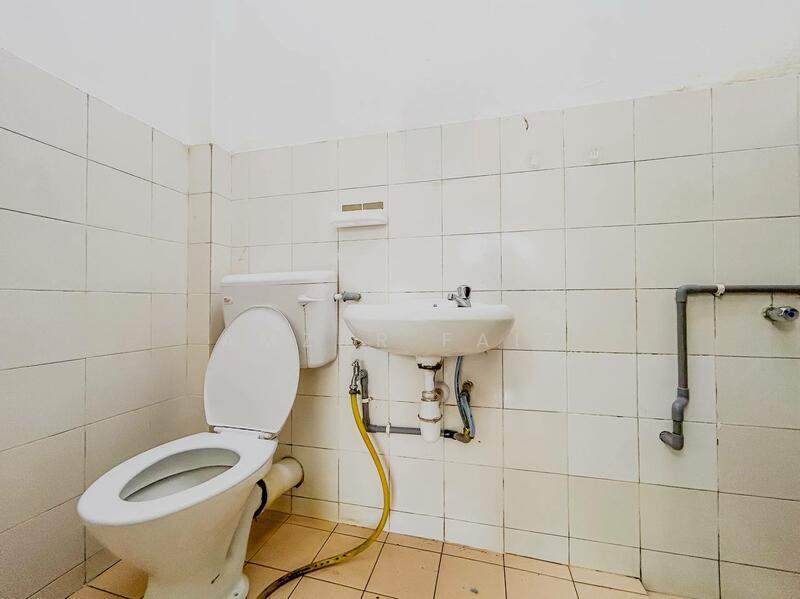 Indah Condominium - 5