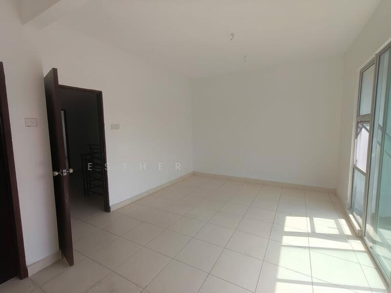 Taman Scientex Senai - 4