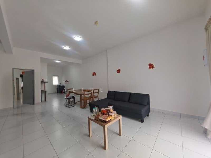 Meridin East @ Erica East - 3