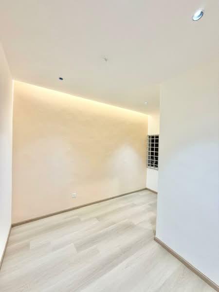 Sri Skudai Jalan Gangsa Double Storey - 5