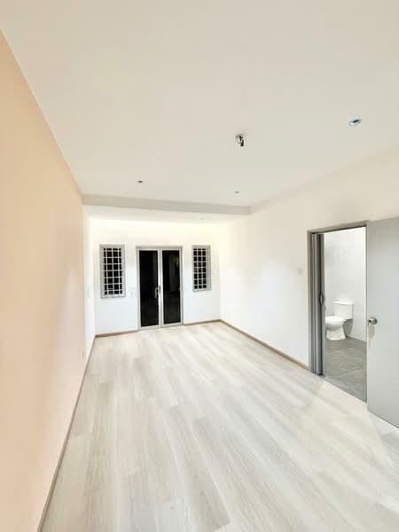 Sri Skudai Jalan Gangsa Double Storey - 4