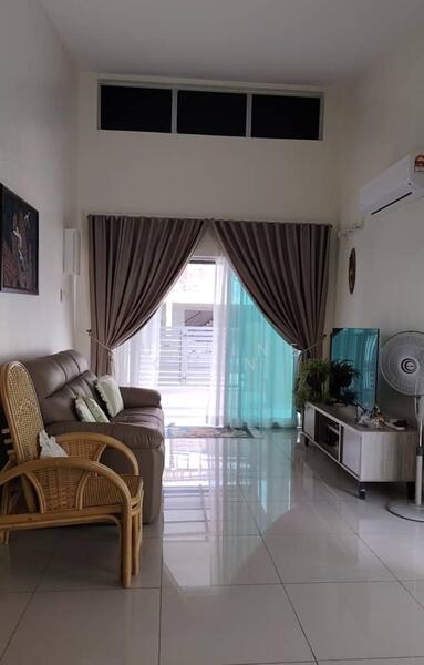 Panorama Lapangan Saujana (Green Park) - 2