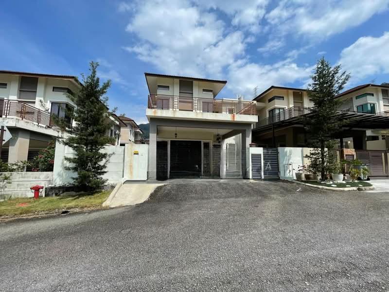 Taman Nusa Intan - 1