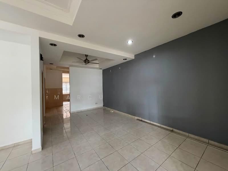FOREST HEIGHTS, T13 - 4