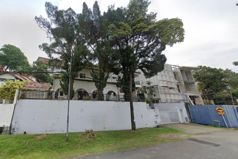 Taman Bukit Pantai - 4