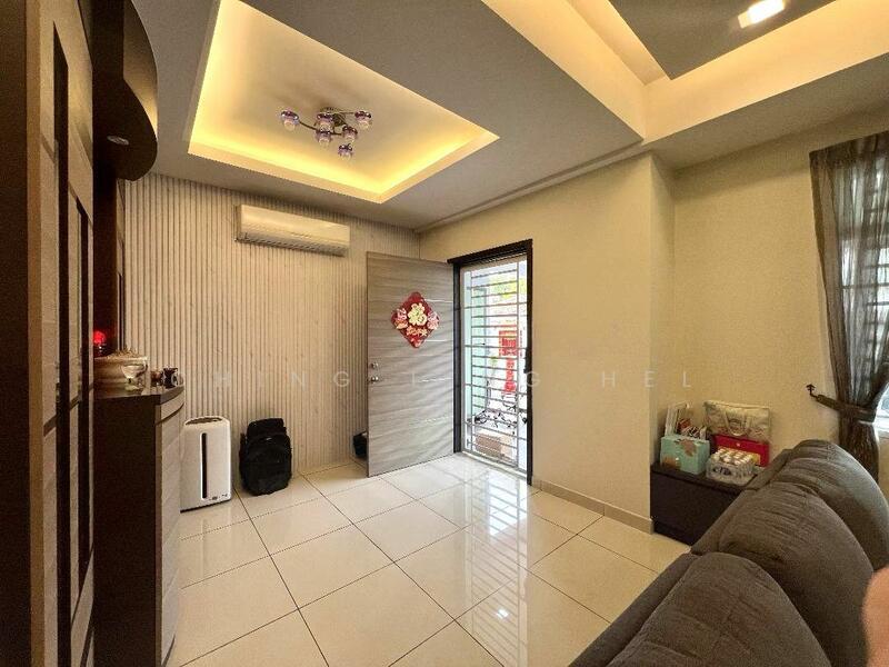 Jalan Tegap Taman Gaya - 1