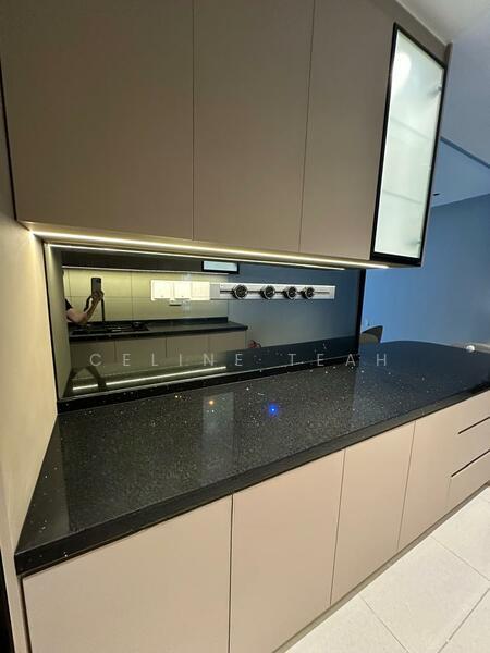 Jesselton Twin Towers - 4