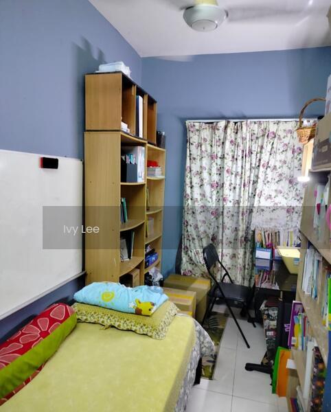 Pangsapuri Angsana - 4