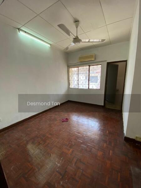 2-storey Terrace House at Damansara Kim - 5