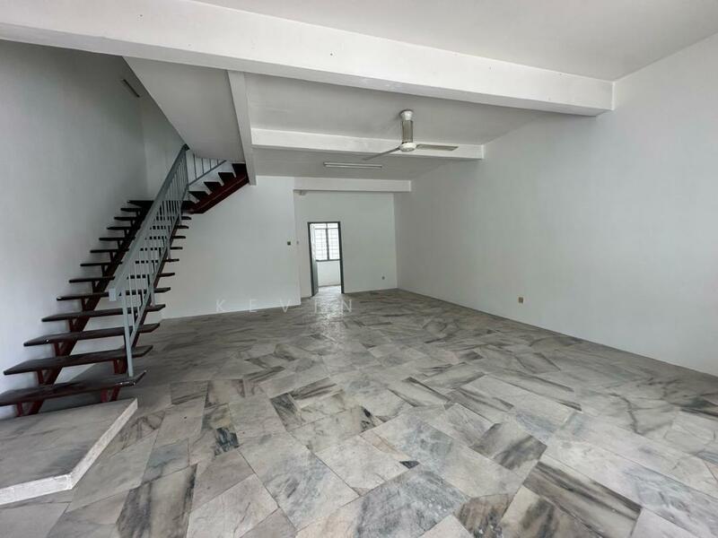 Taman Saujana Puchong - 4