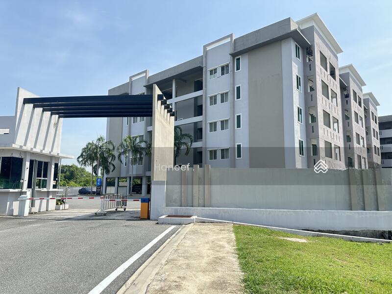Apartment - Taman Rakyat - Unit Baru Koyak Plastik - Mergong - 1