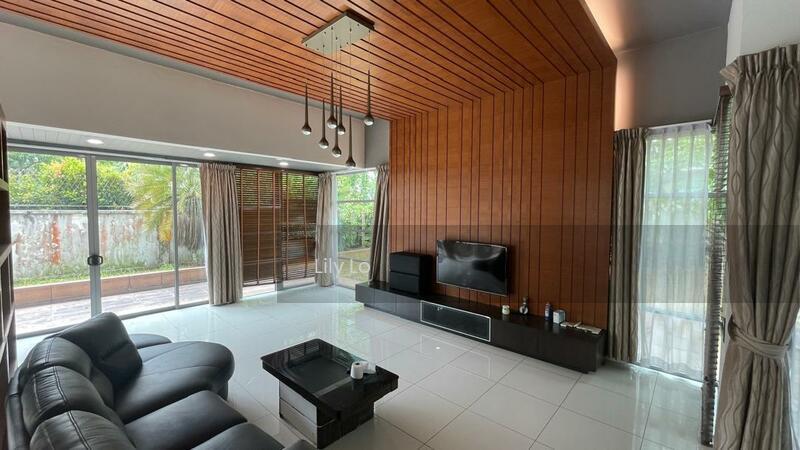 Setia Tropika Fenix Villas Bungalow House - 1