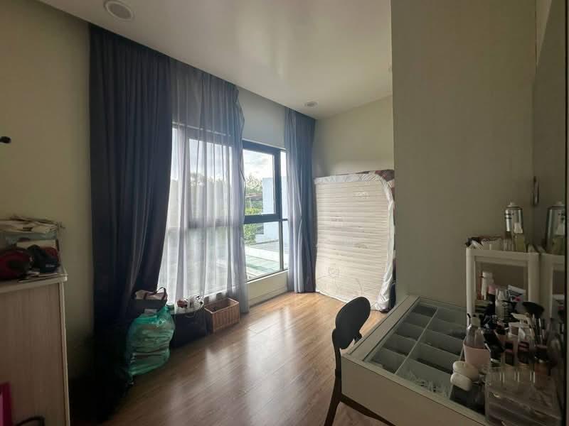 The WaterEdge (Pinggiran Air) - 5