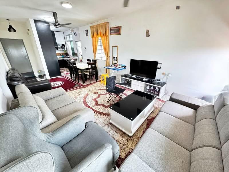 Pangsapuri Anggun - 3