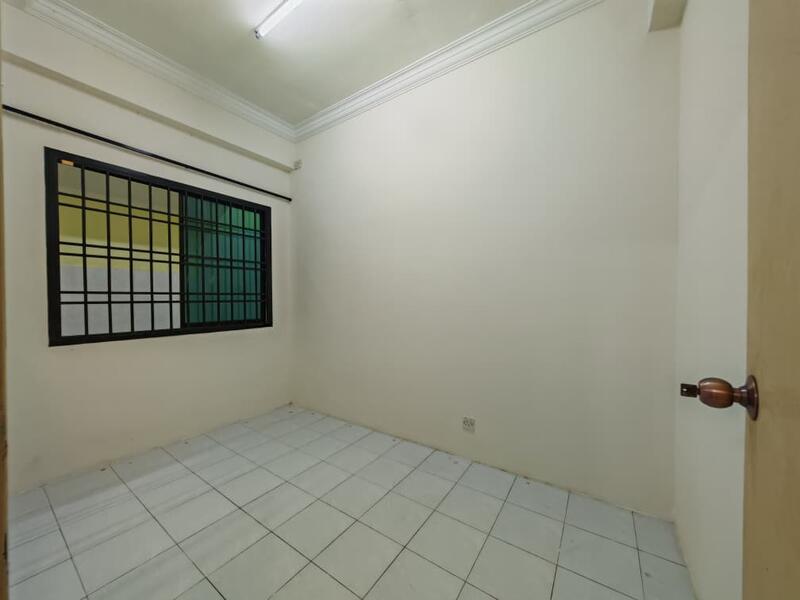 Jalan Mutiara emas - 2