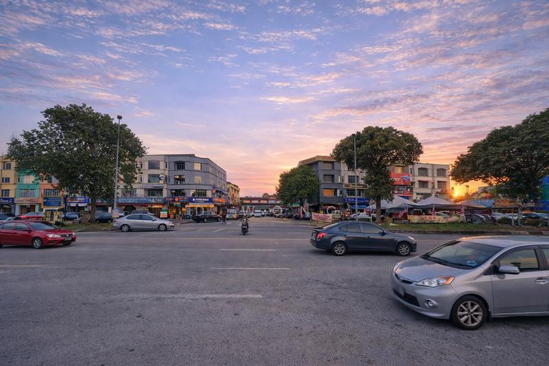 Face Main Road @ Batu 14 Puchong - 1