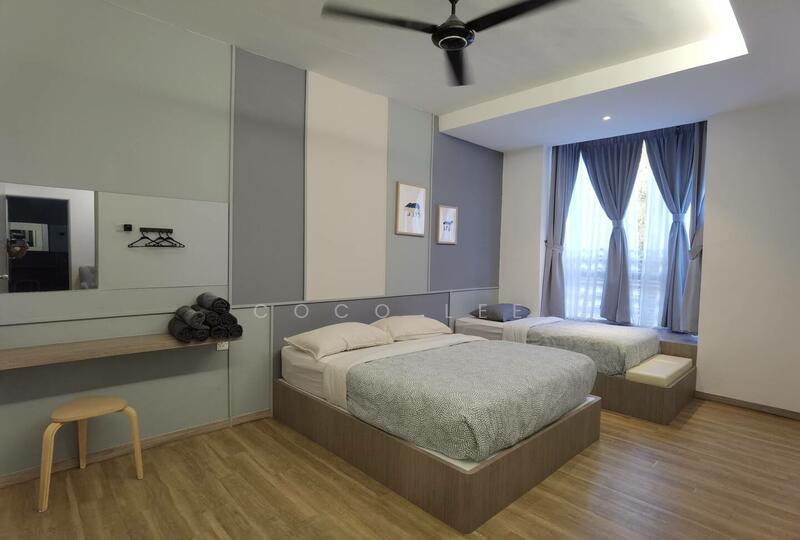 Emerald Avenue - 3