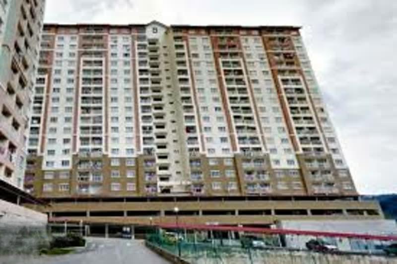 Lakeview Apartments - 5