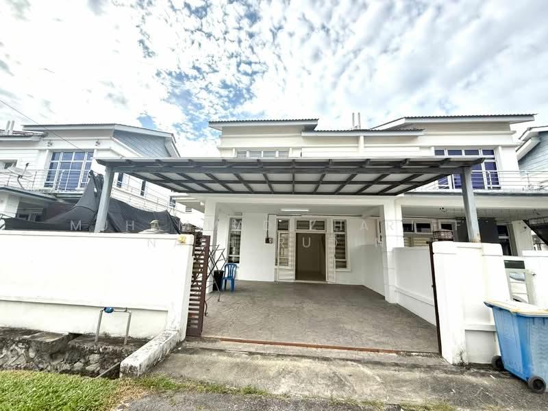 Bandar Saujana Putra - 1