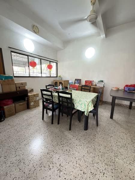 Double storey Semi-detached house Lengkok Pemancar Gelugor - 3