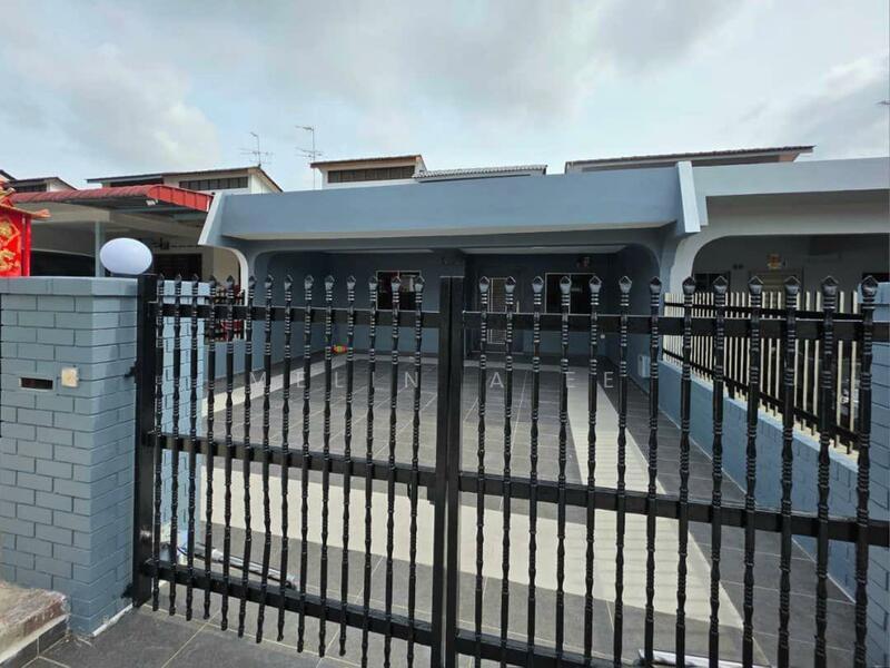 Taman Johor Jaya - 1