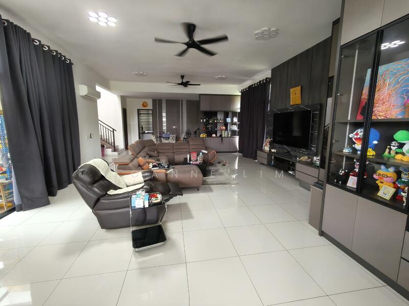 Tralas - Zero Lot Bungalow - 1