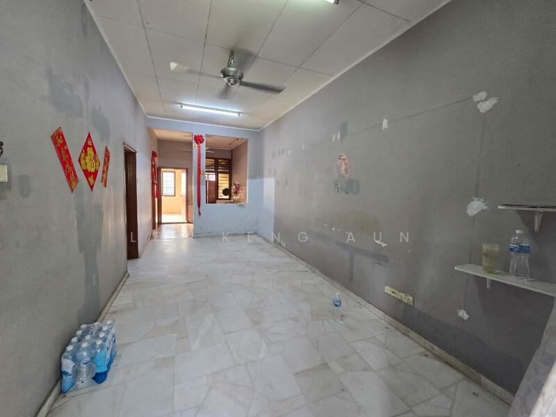 Bandar Bukit Raja - 1