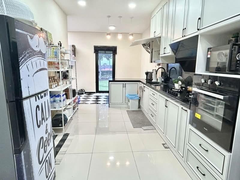 Bandar Seri Alam Bandars Seris Alams - 2