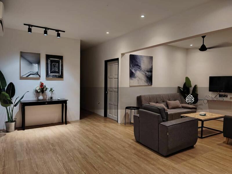 Semi-D house at Taman Sri Rambai - 1