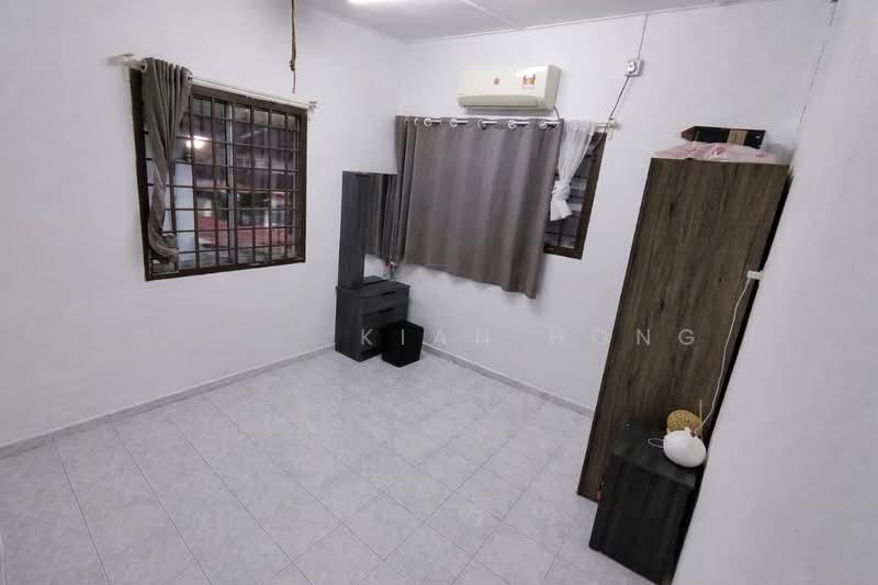 Jalan Pulasan Taman Kota Masai - 4