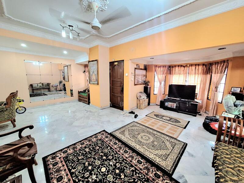 USJ 11, Subang Jaya - 4