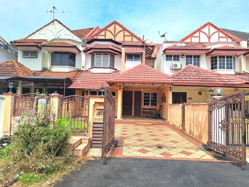 USJ 11, Subang Jaya - 1