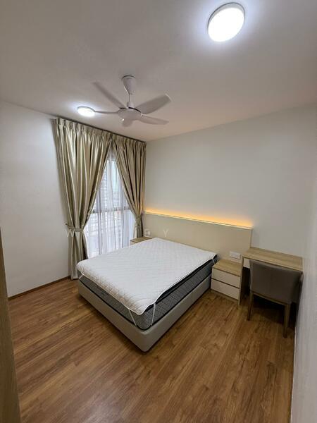 Admiral Residences - 4