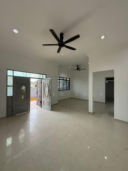 Taman Sri Emas, Batu Kawa - 2