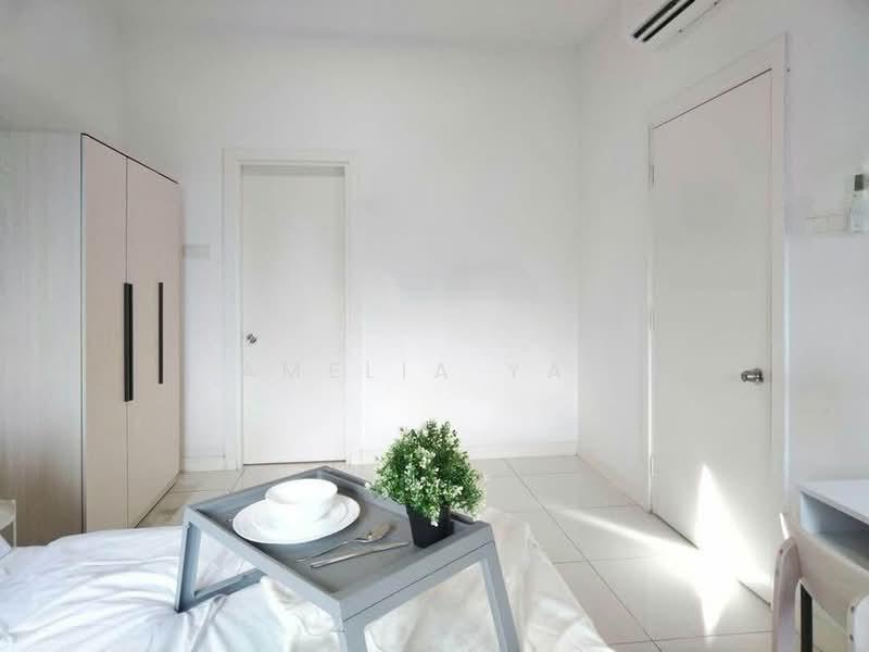 Aman Puri Apartment - 4