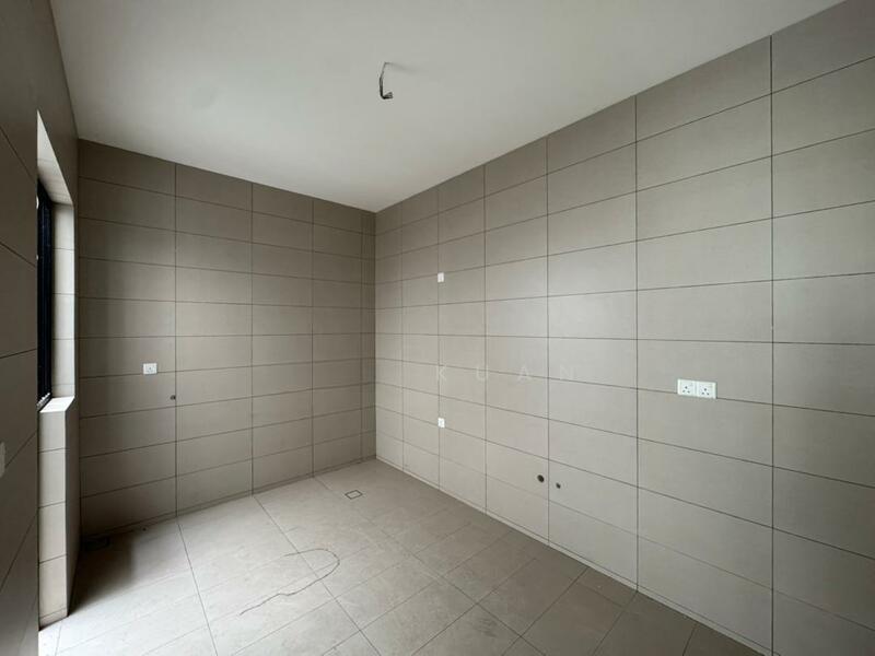 Waterway Residences - 4